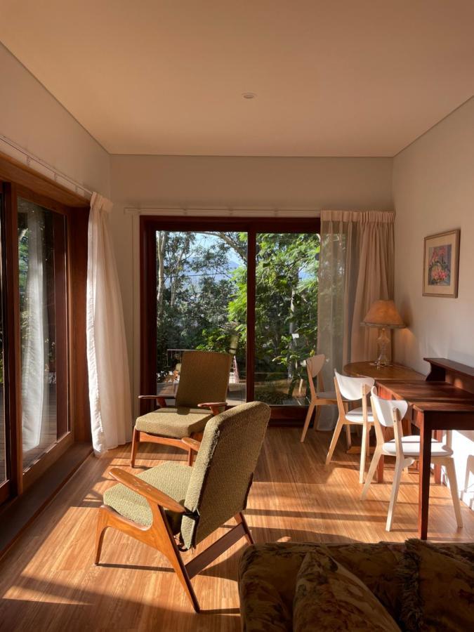 Tranquil Garden Apartment With Living Room ウロンゴン エクステリア 写真